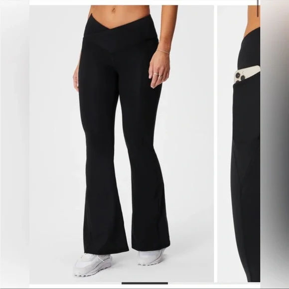 ISO Fabletics High-Waisted Crossover Flare - bluebell, black - Picture 2 of 2